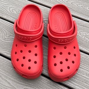 Men’s crocs size 11.